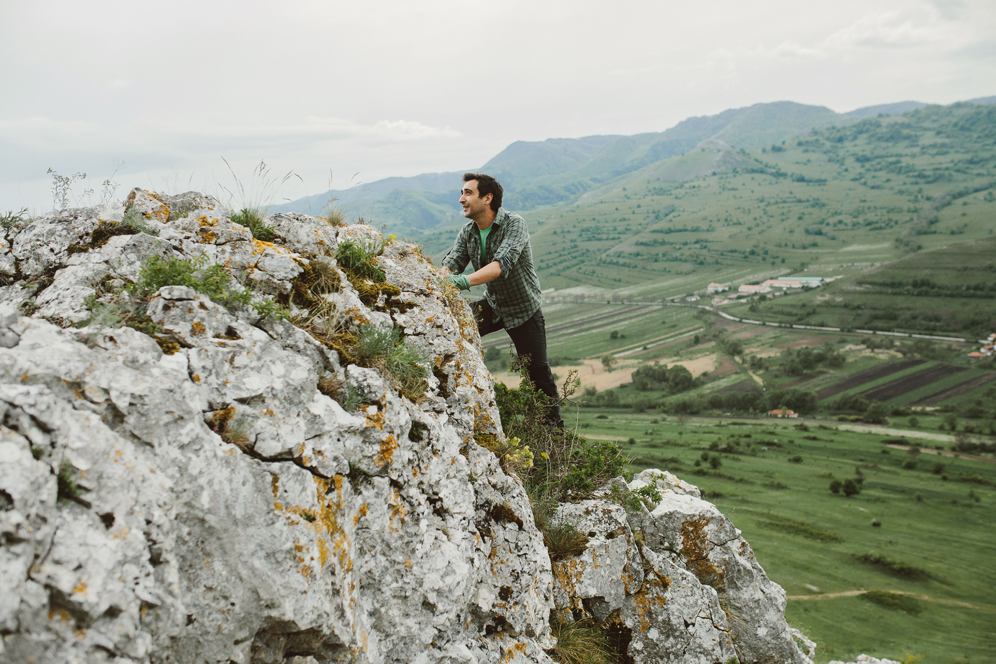 Andra-+-Traian-{save-the-date}{teaser}-008