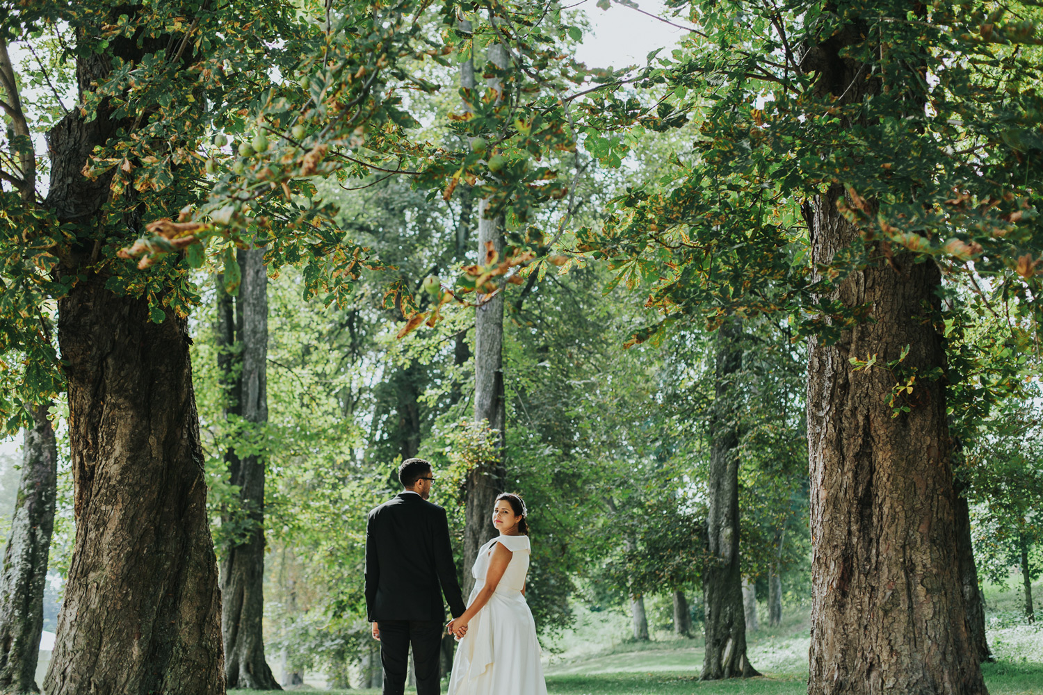 adela-louai-teaser-241