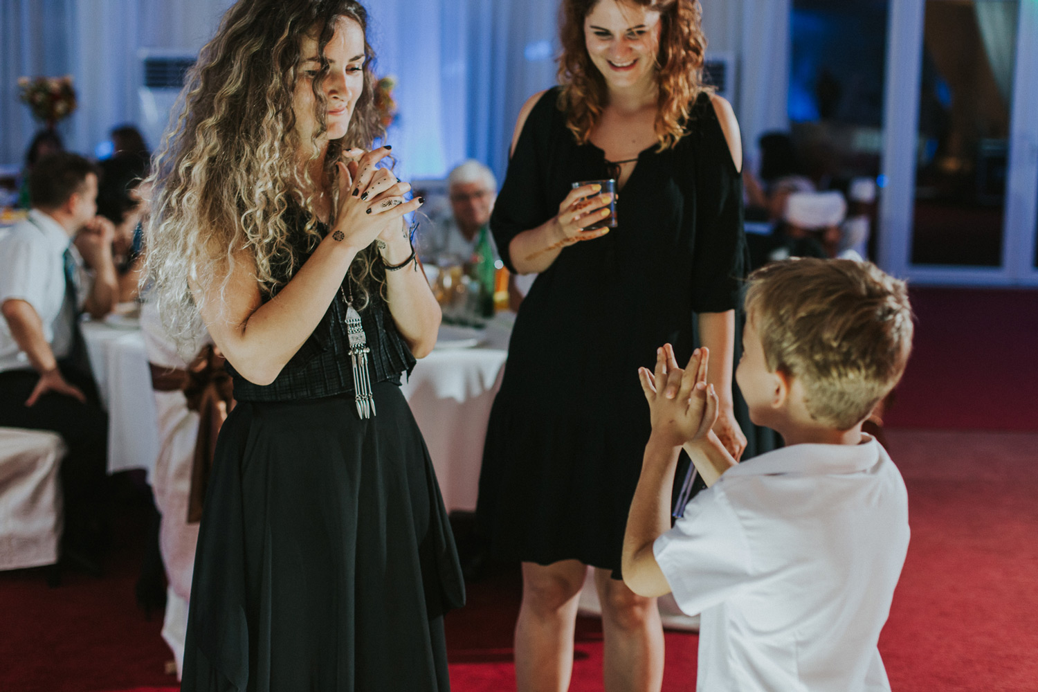 adela-louai-teaser-195