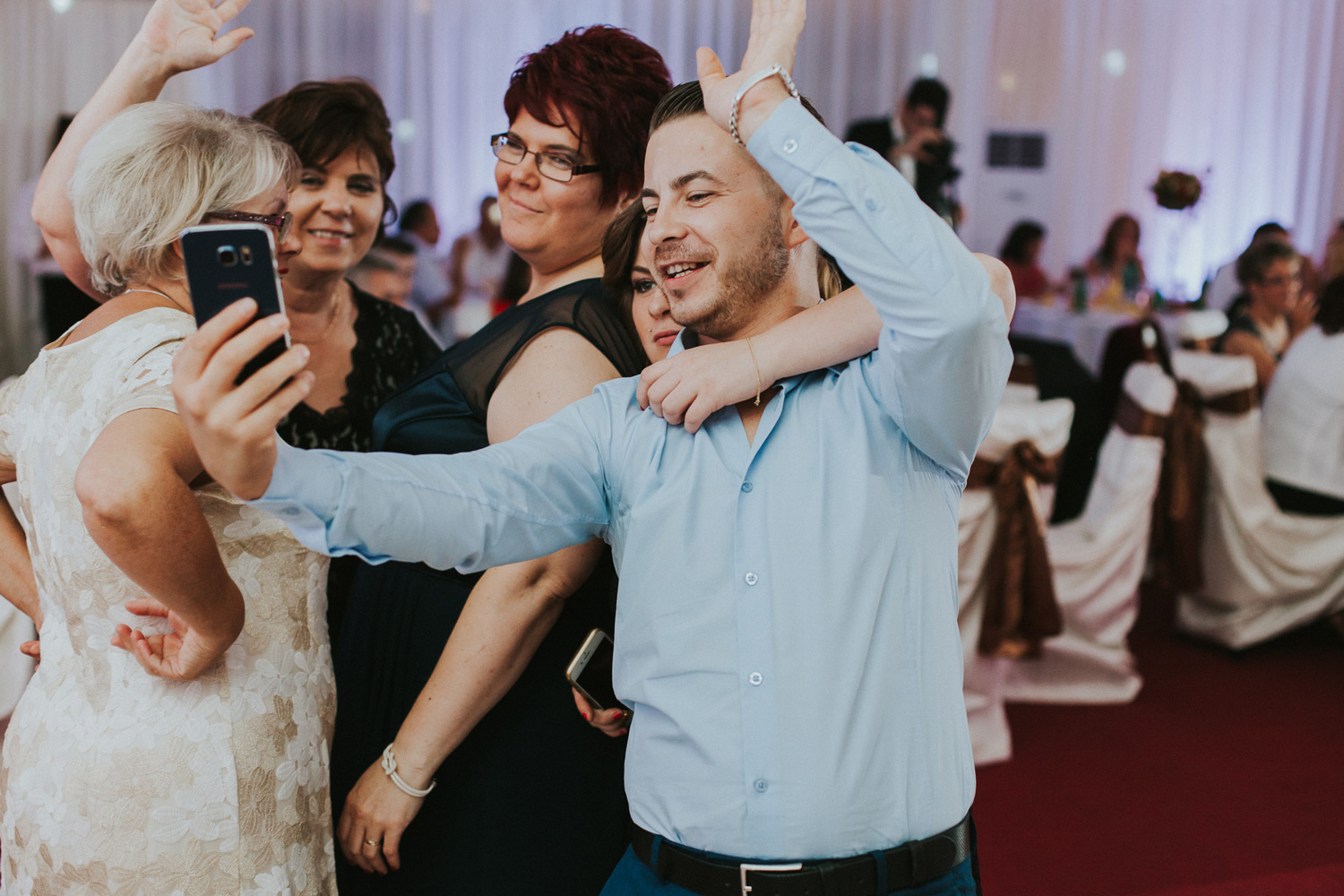 adela-louai-teaser-179